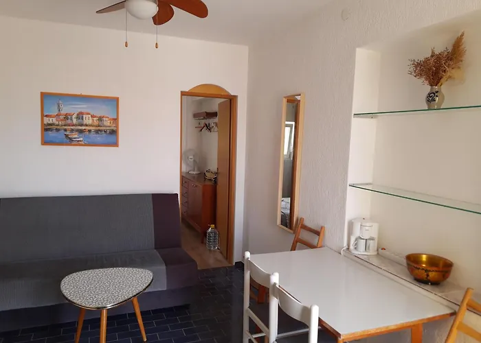 Apartman Cajner Pag Pag Town