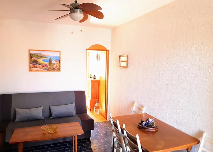 Apartman Cajner Pag Pag Town