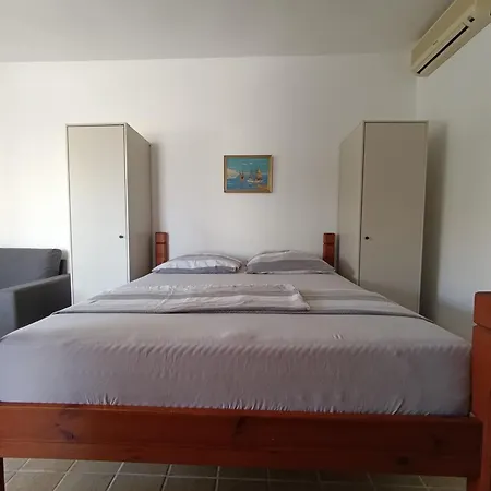Apartman Cajner Pag Pag Town