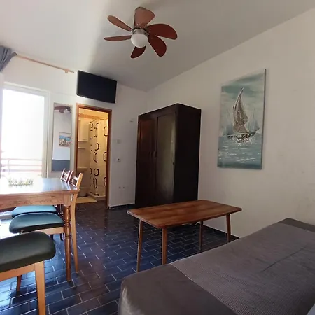 Cajner Pag Appartement