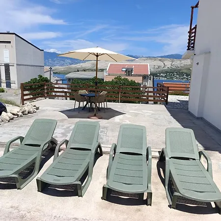 Cajner Pag Appartement *