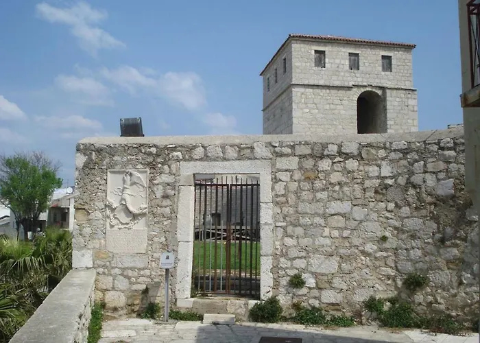 Cajner Pag *