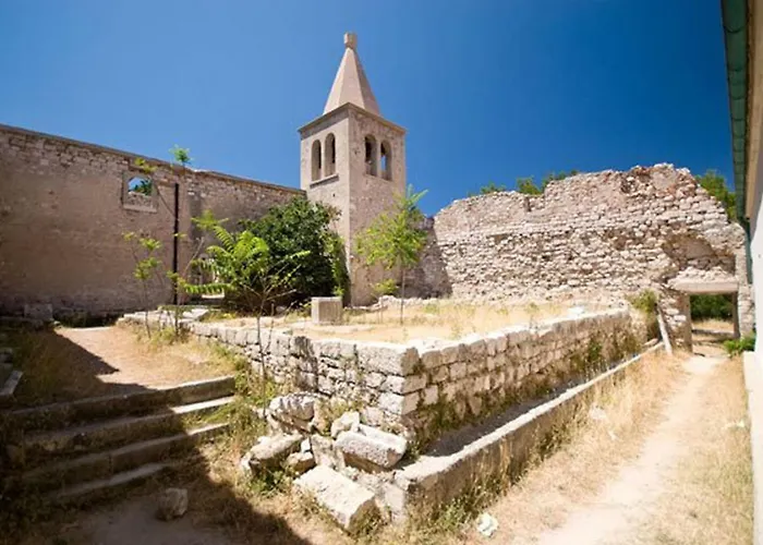 Cajner Pag Паг